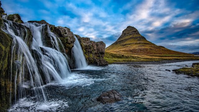 12019-iceland-1768744_1920